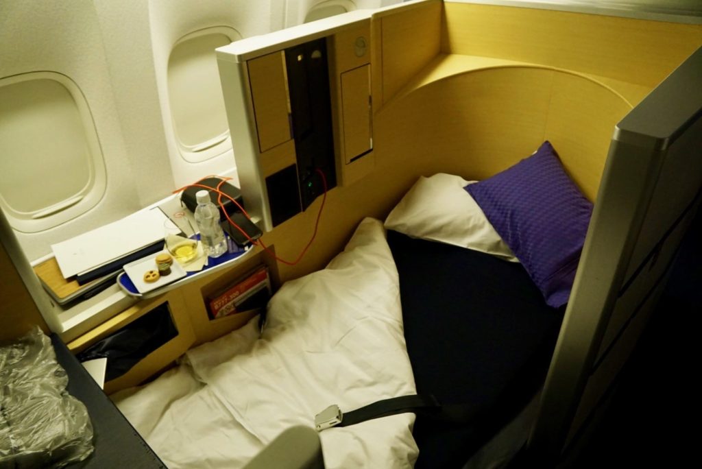 business Class vs First Class bed