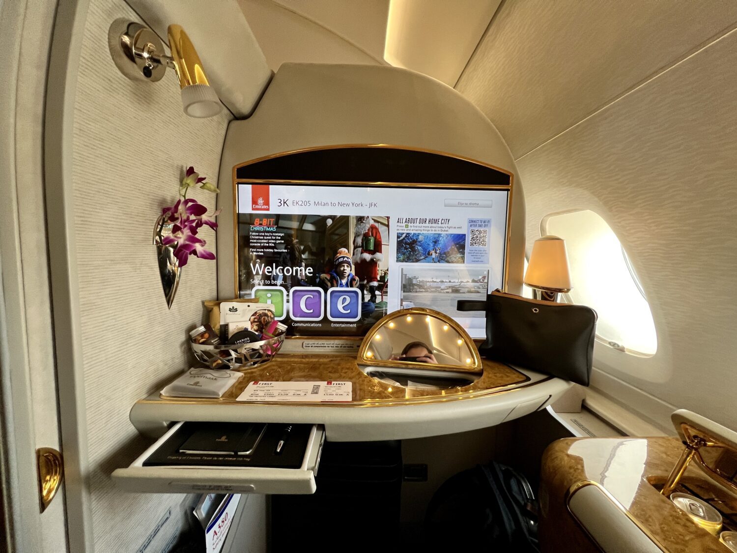 emirates first class seat