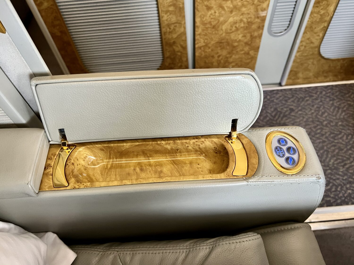 emirates first class armrest