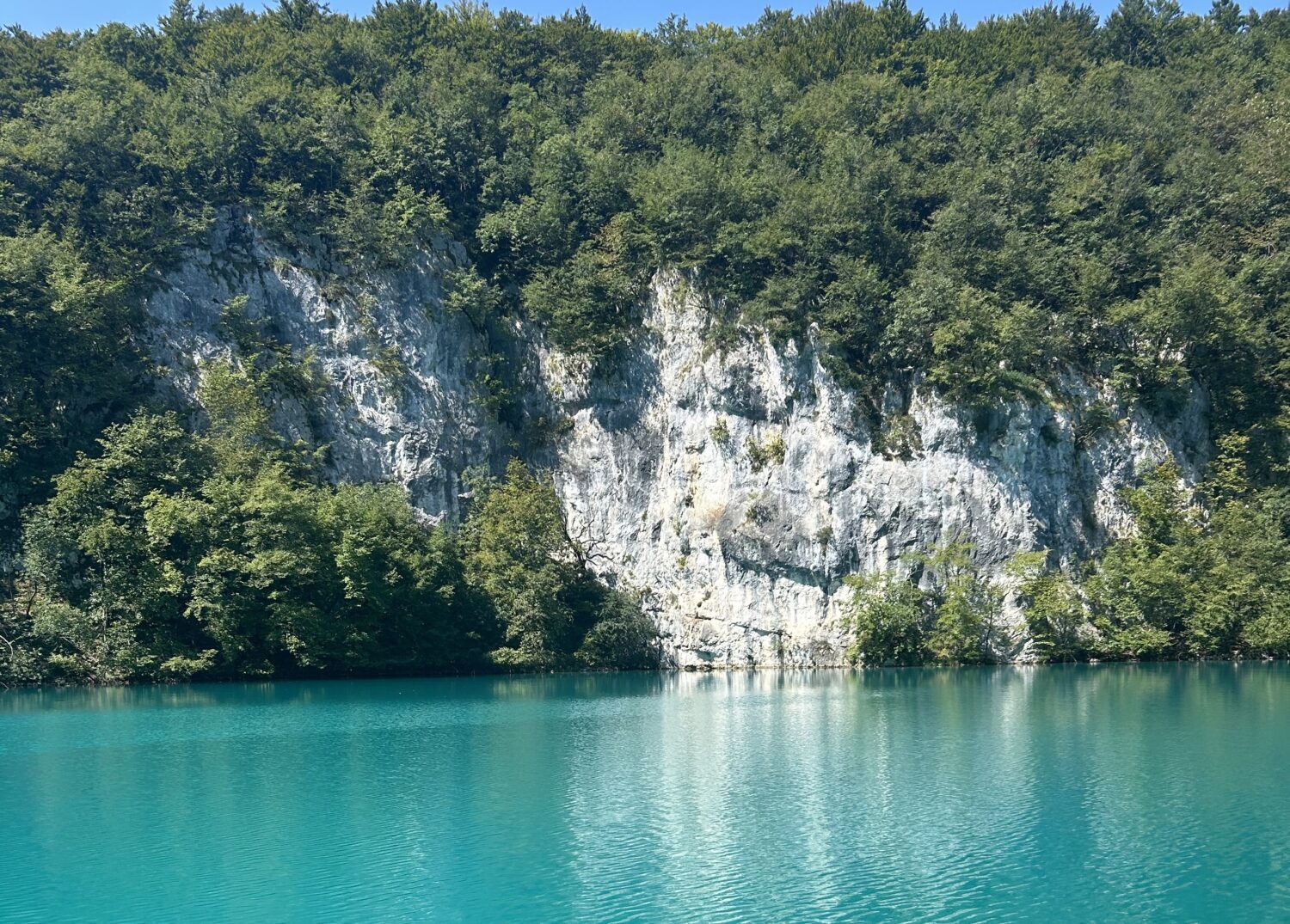 Plitvice Lakes rock