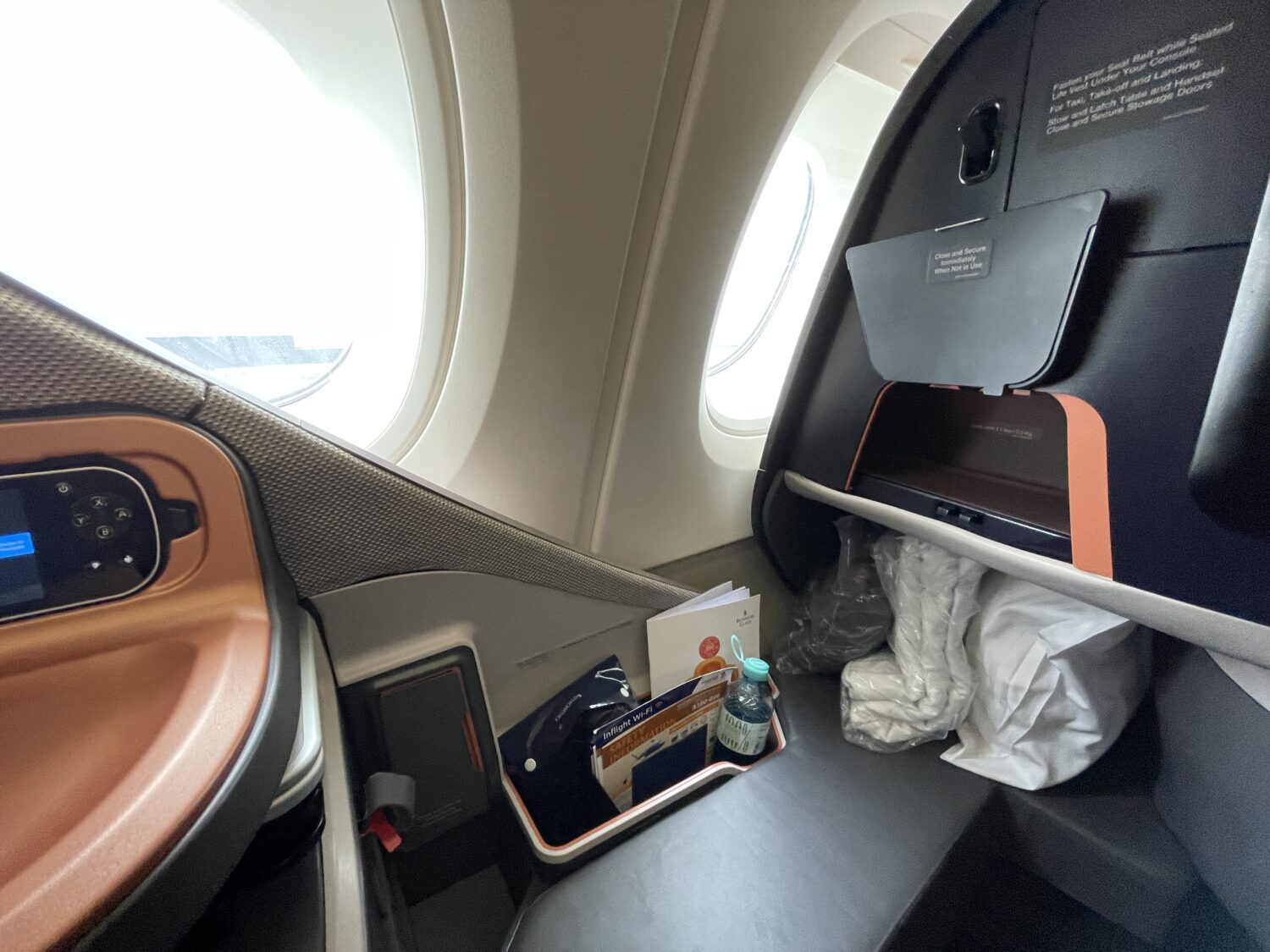 Singapore Airlines Business Class Seat