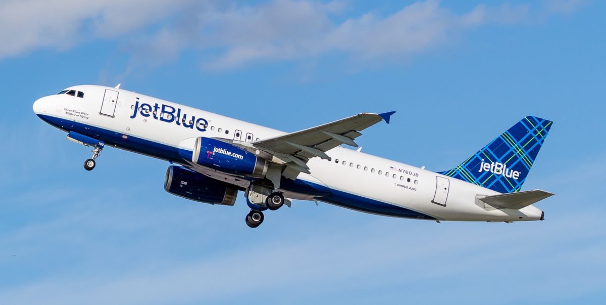 JetBlue Baggage Fees And How To Avoid Them in 2024