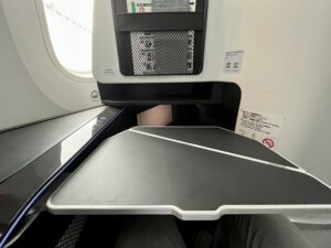 tray table in Zipair business class