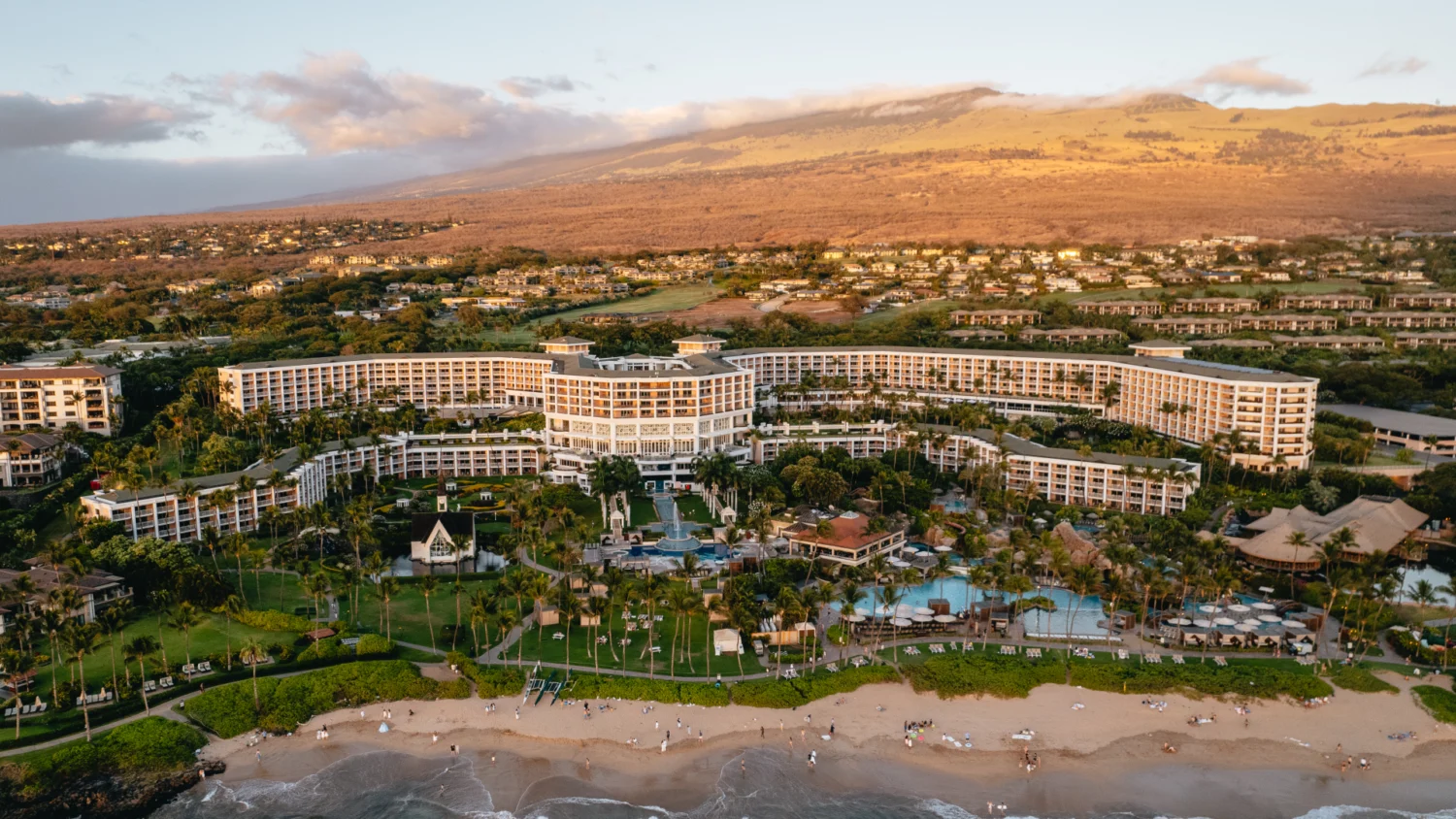 Wide-Open: Book the Grand Wailea Waldorf Astoria with Hilton Points